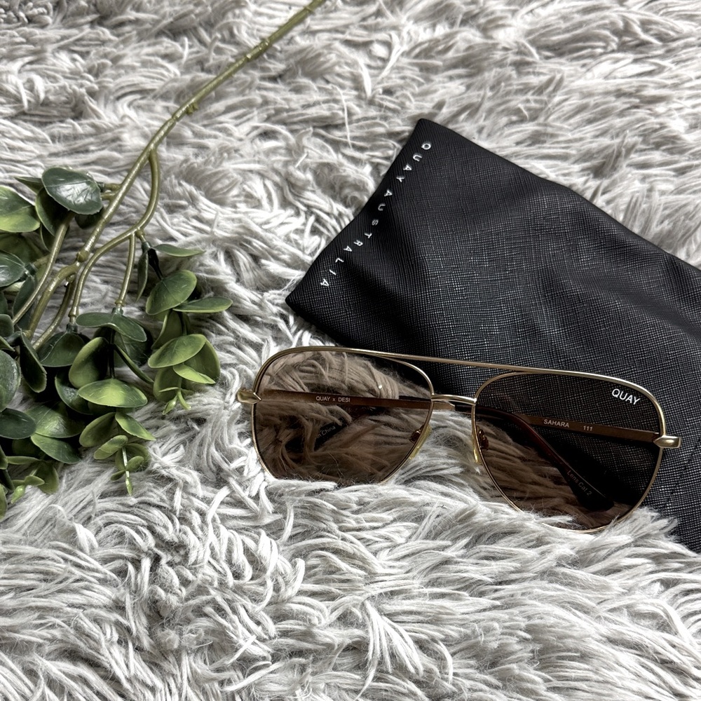 Quay Australia x desi Gold and Brown high key large aviator Sunglasses